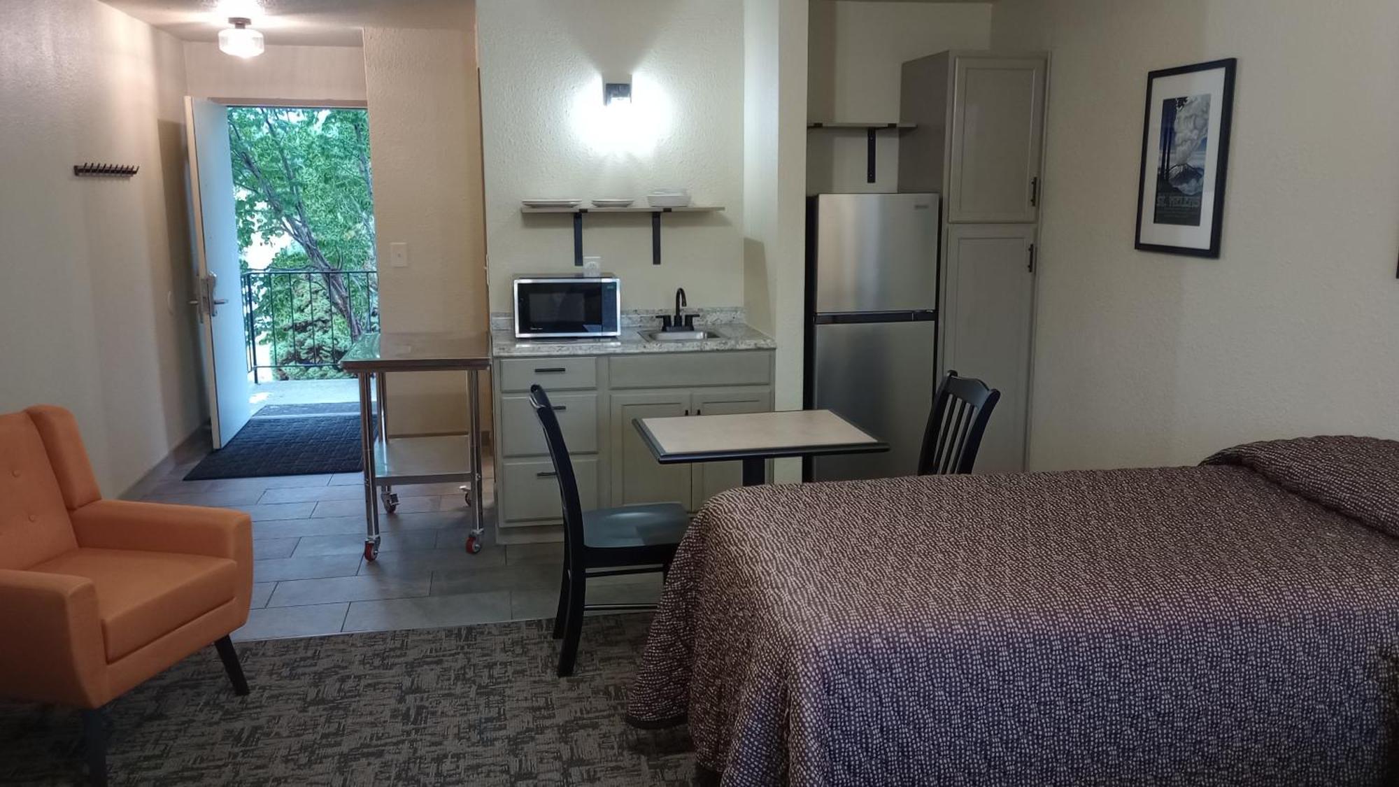 Cocusa Motel Burlington Zewnętrze zdjęcie